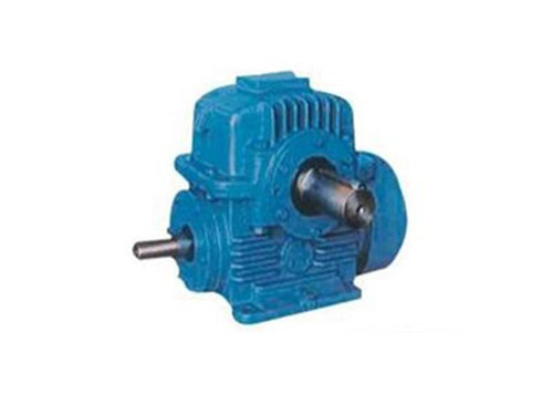 減速機(jī)輸出軸漏油的解決方法